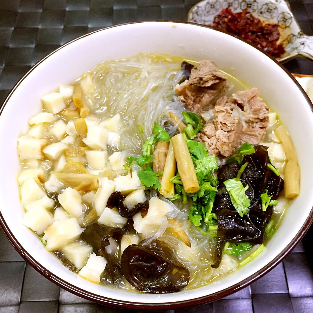 羊肉泡馍