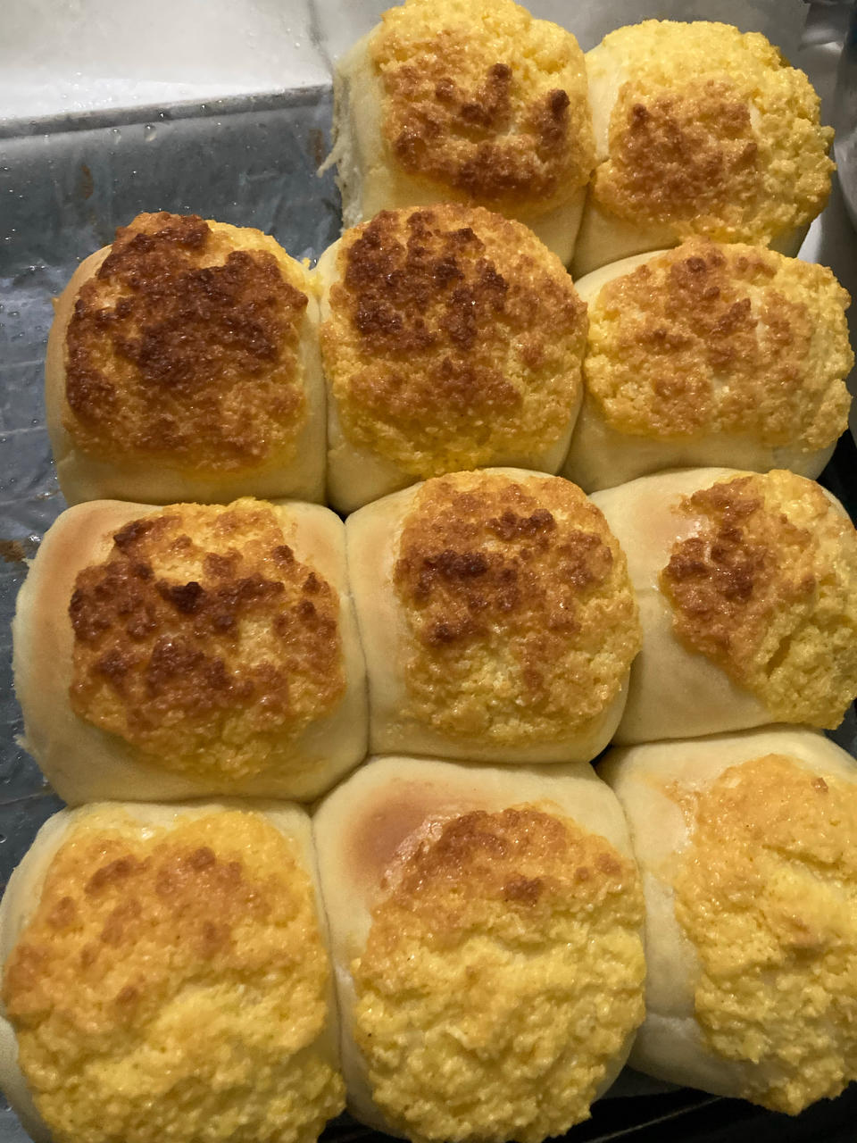 好吃到停不下来！脆皮椰蓉面包🍞