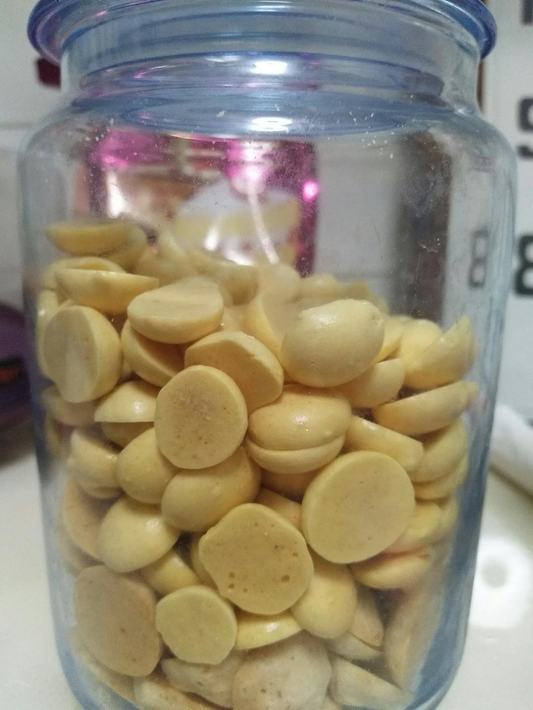 蛋黄溶豆