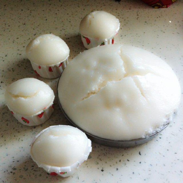 记忆中绵软香甜糯米发糕