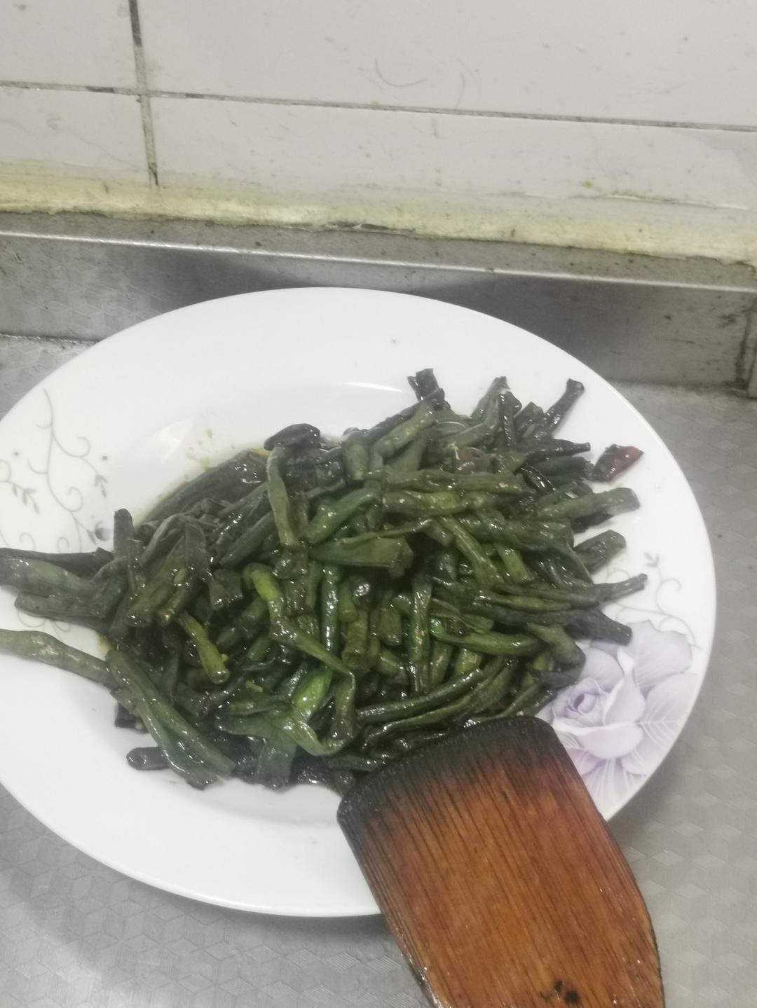 超好吃的干煸豆角