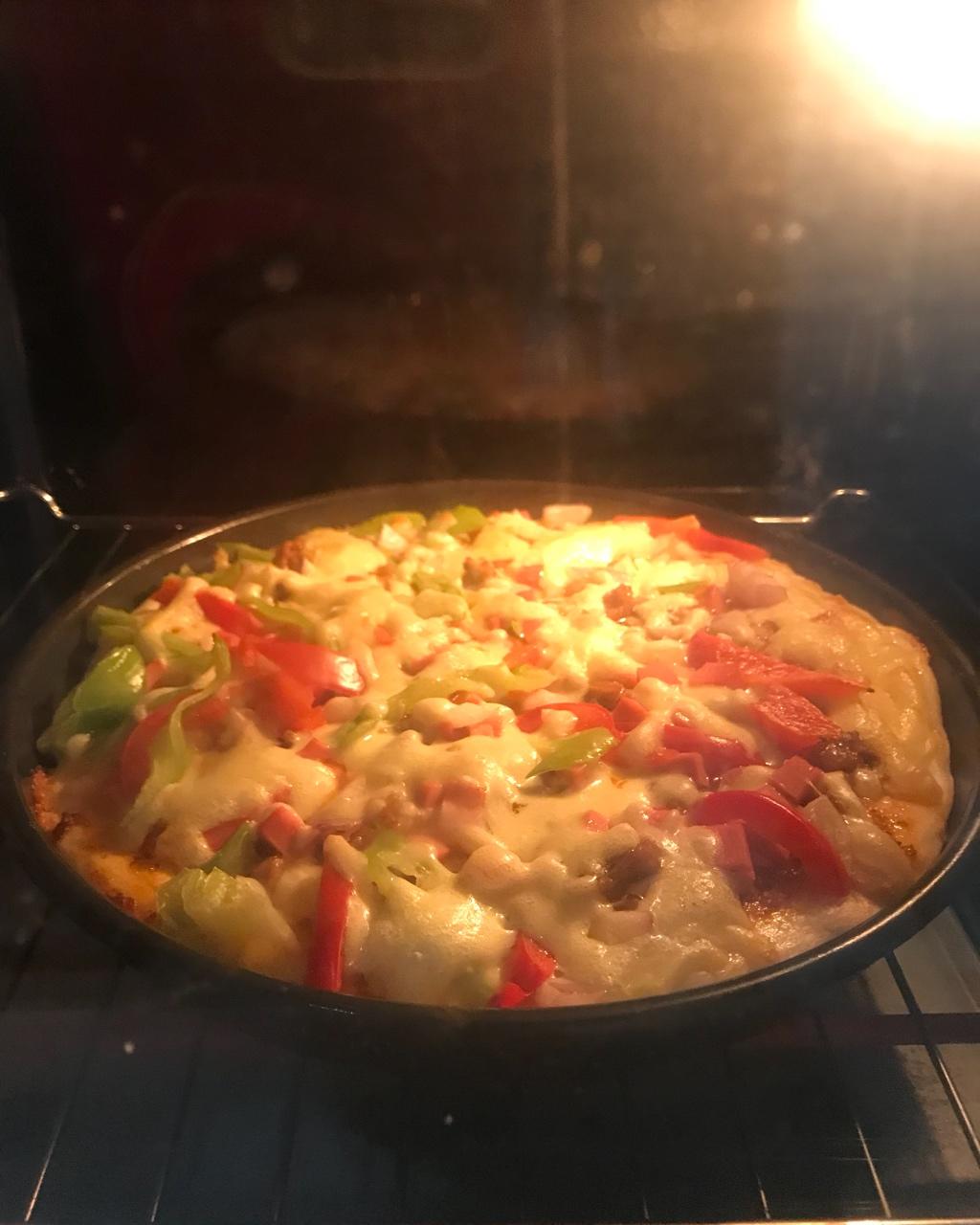 8寸纯手工什锦披萨