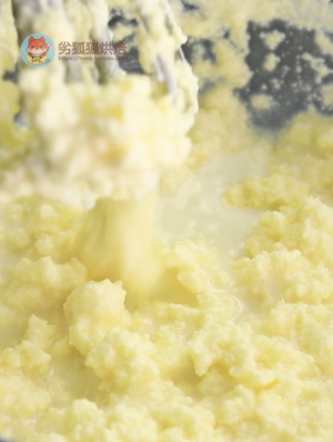 打发淡奶油教学，家庭自制黄油的做法 步骤5