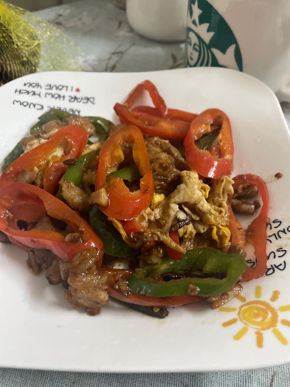 五花肉鸡蛋炒辣椒