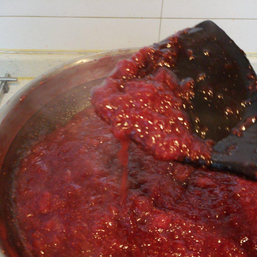 自制无添加草莓酱