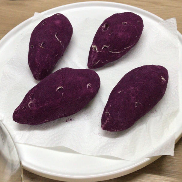 仿真紫薯奶酪包