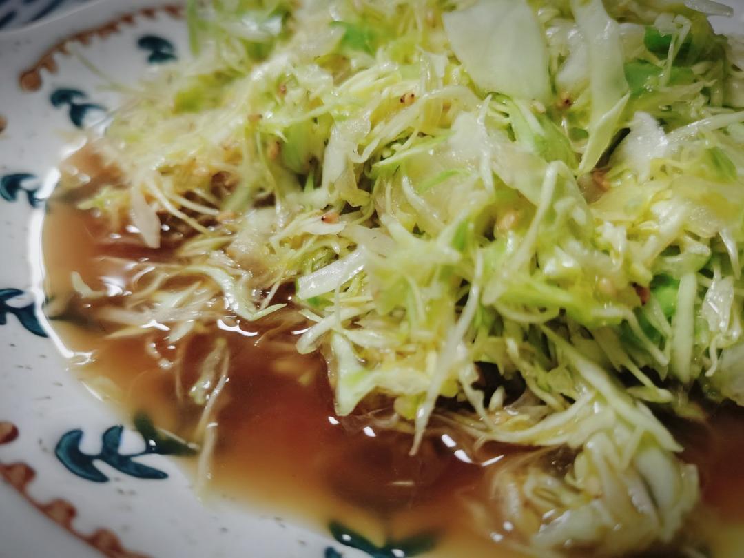 酸甜爽口🉐凉拌卷心菜