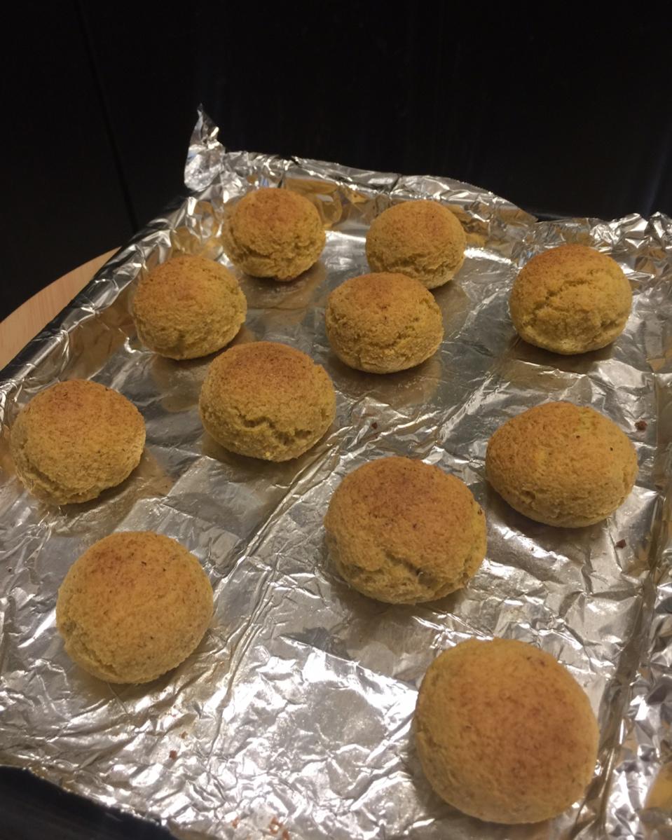 生酮——椰子粉小面包