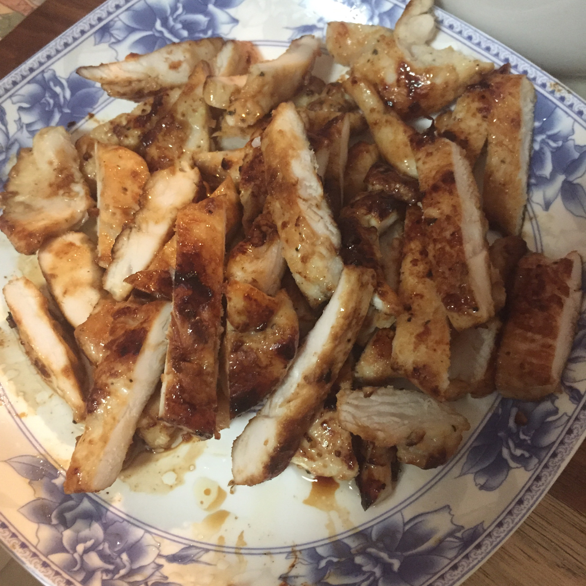 酷炫屌炸天好吃的煎鸡胸肉（香蒜蜂蜜煎鸡胸肉）