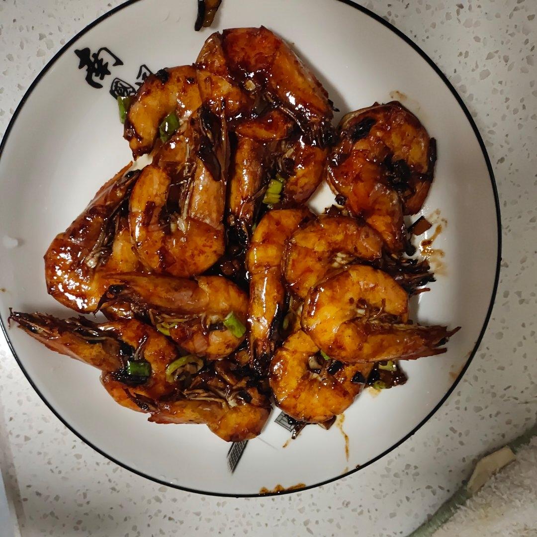 10分钟搞定，好吃到舔手指的油焖大虾