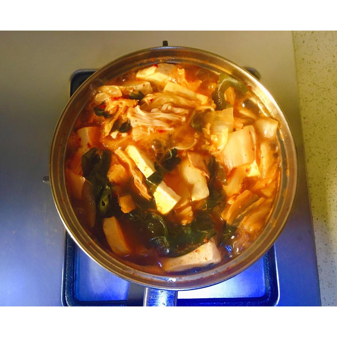 韩国泡菜豆腐汤