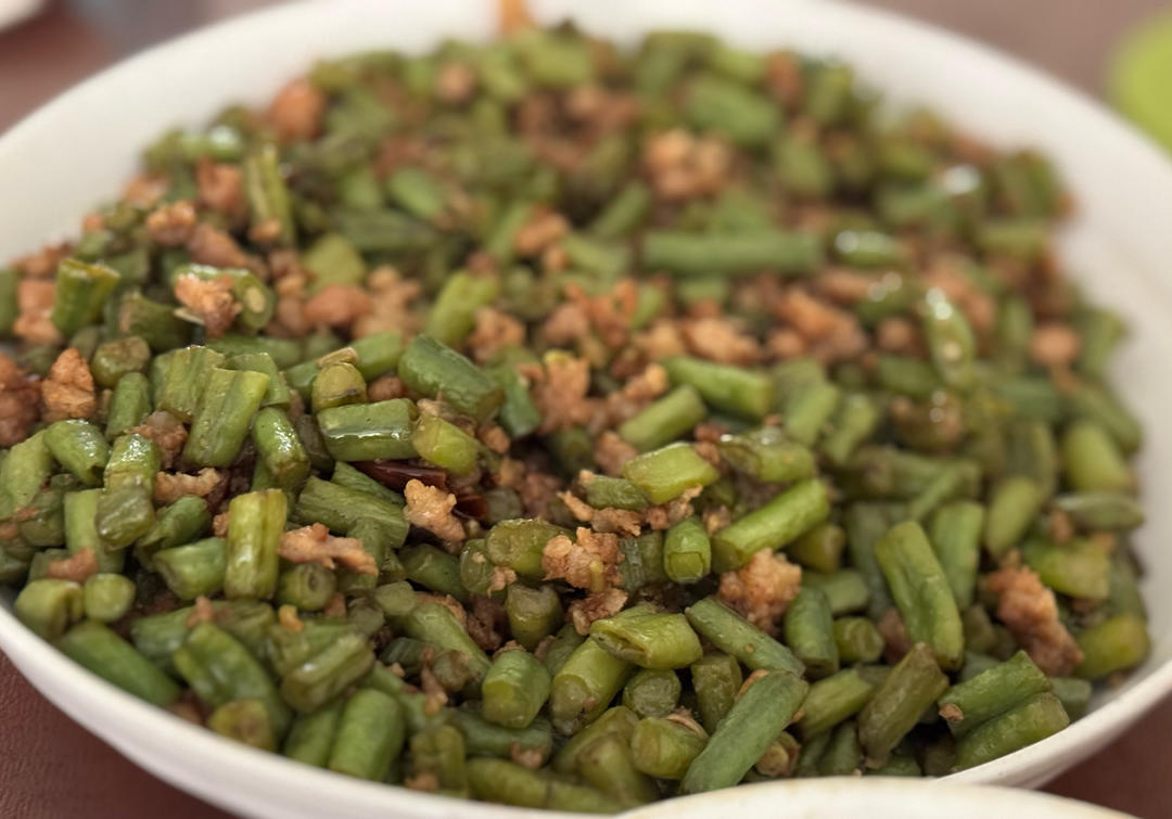 超简单的家常下饭菜猪肉末辣炒豆角