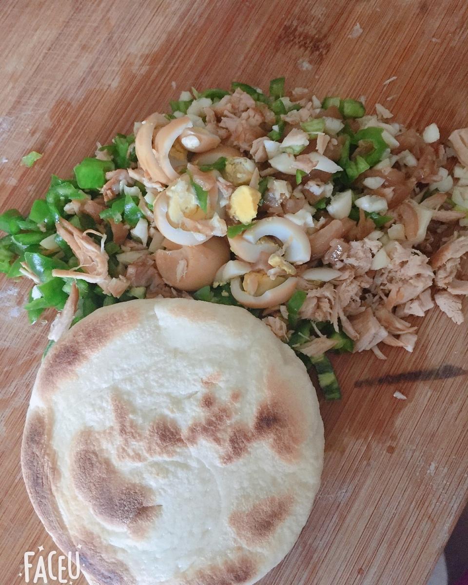 肉夹馍(白吉馍的制作)