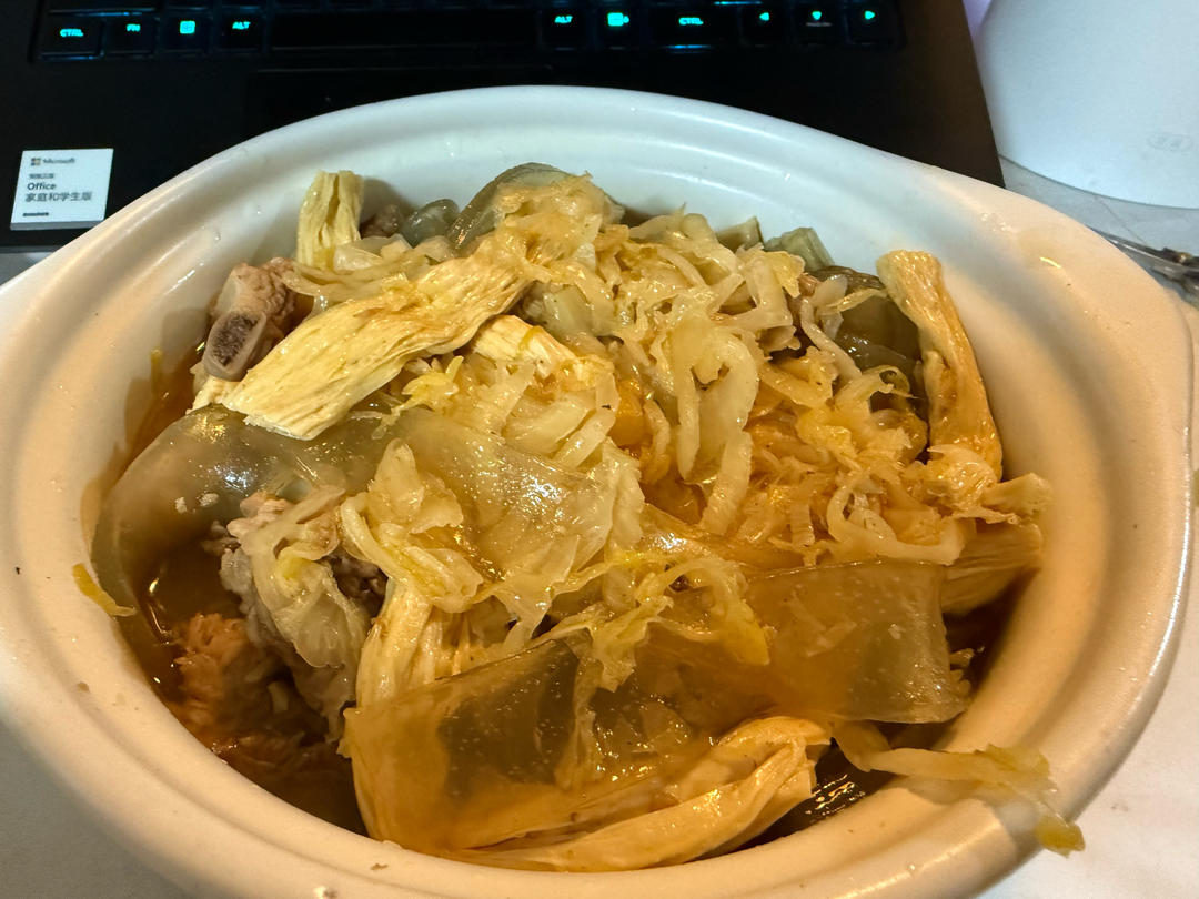 酸菜粉条炖排骨