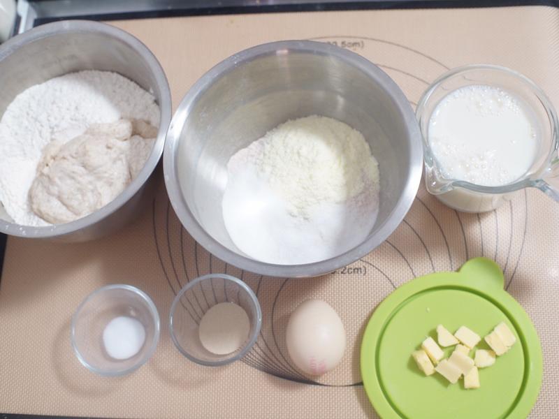 纯奶手撕吐司的做法 步骤1