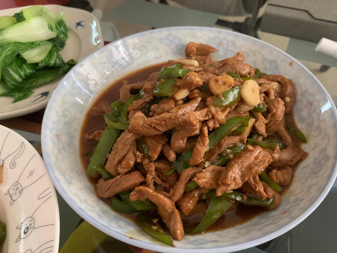 ‼️好吃到舔盘的青椒肉丝盖浇饭