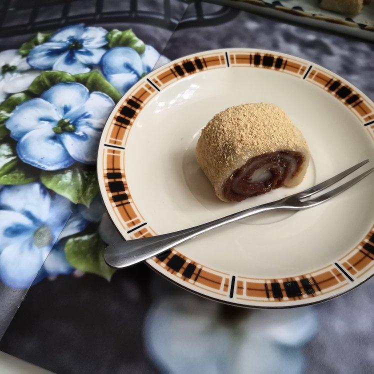 此配方做出的驴打滚无比软糯，放一天还是软的