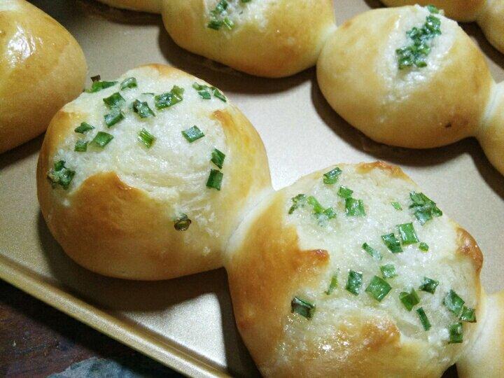 考验自制力的小餐包---黄油蒜香小餐包