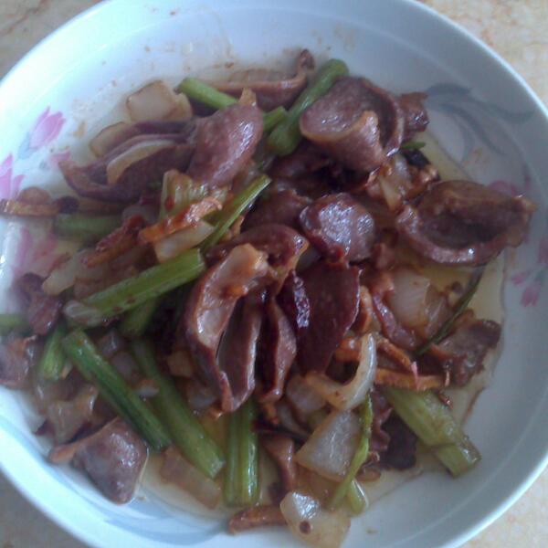 青椒鸭肫
