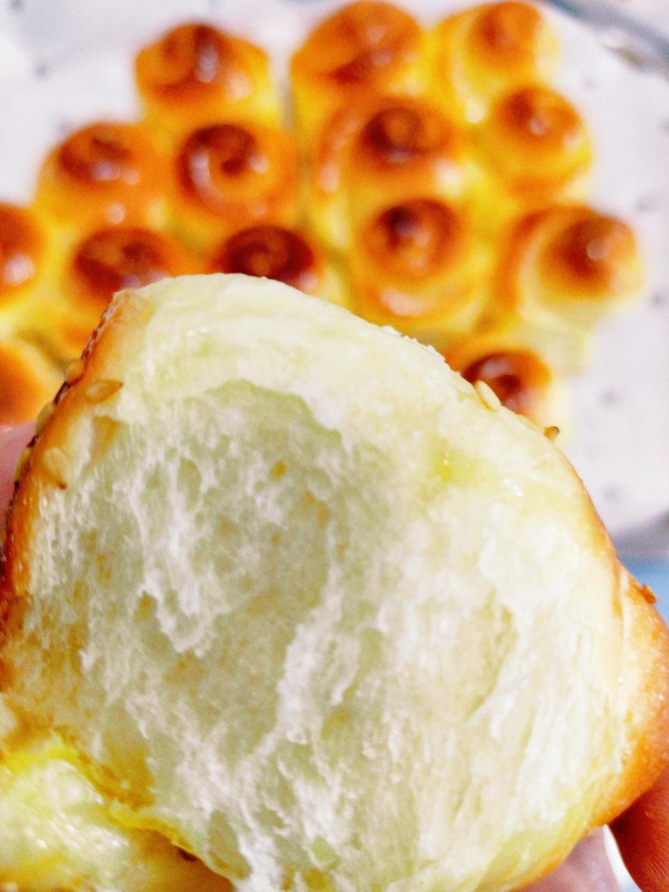 脆底蜂蜜小面包