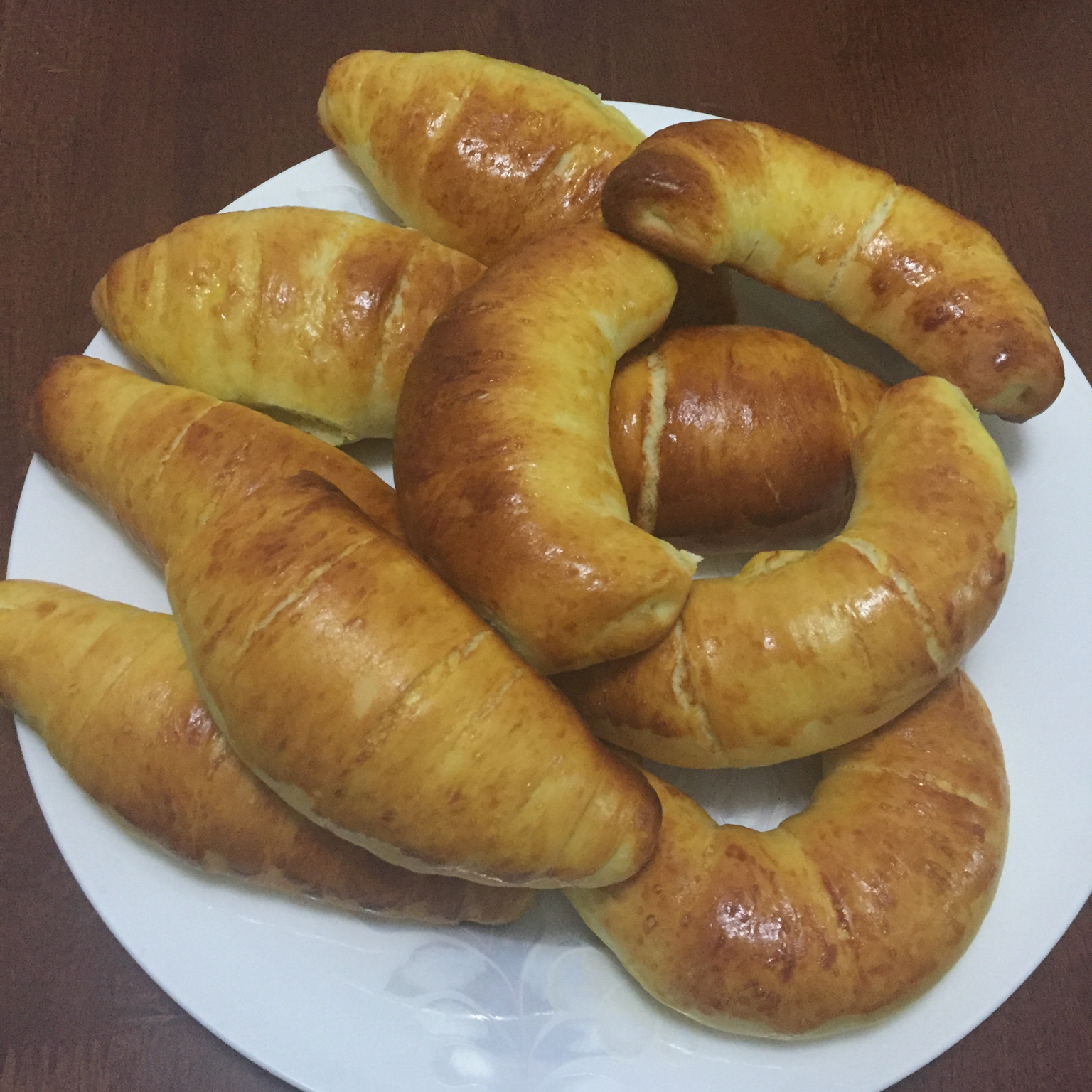 美味奶油卷餐包