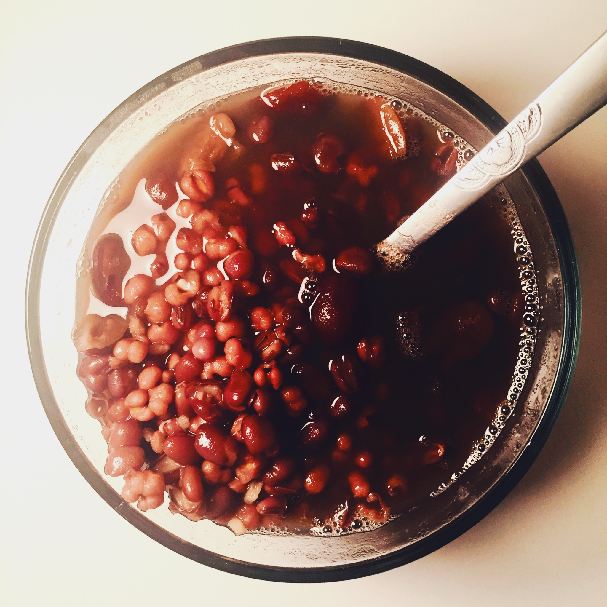 红豆薏米粥 (Red Bean and Pearl Barley Congee)