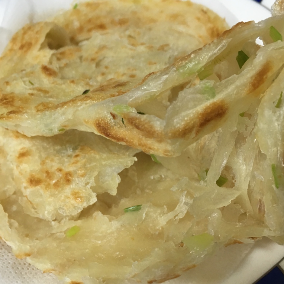 手抓饼/葱抓饼 Taiwan Style Pancakes