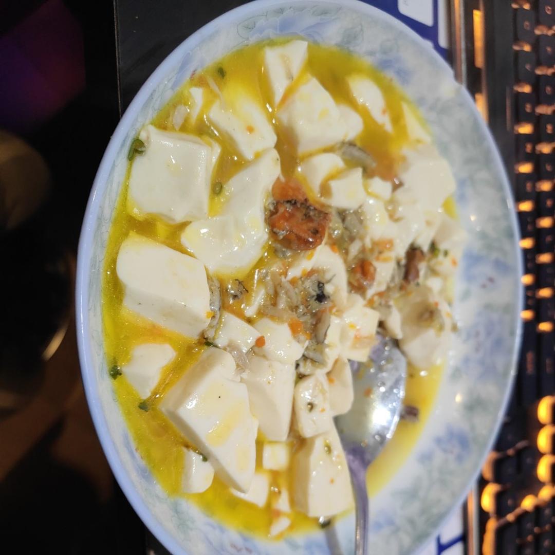 蟹粉烩豆腐
