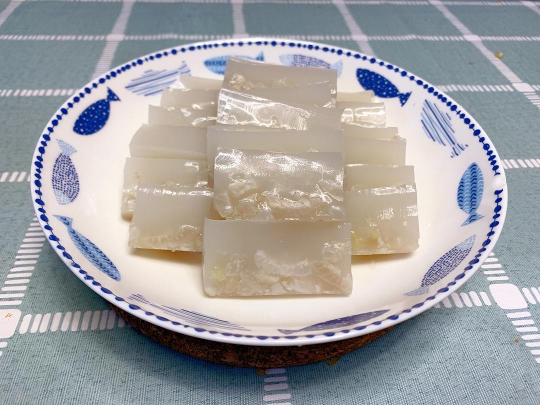 晶莹剔透的水晶猪皮冻