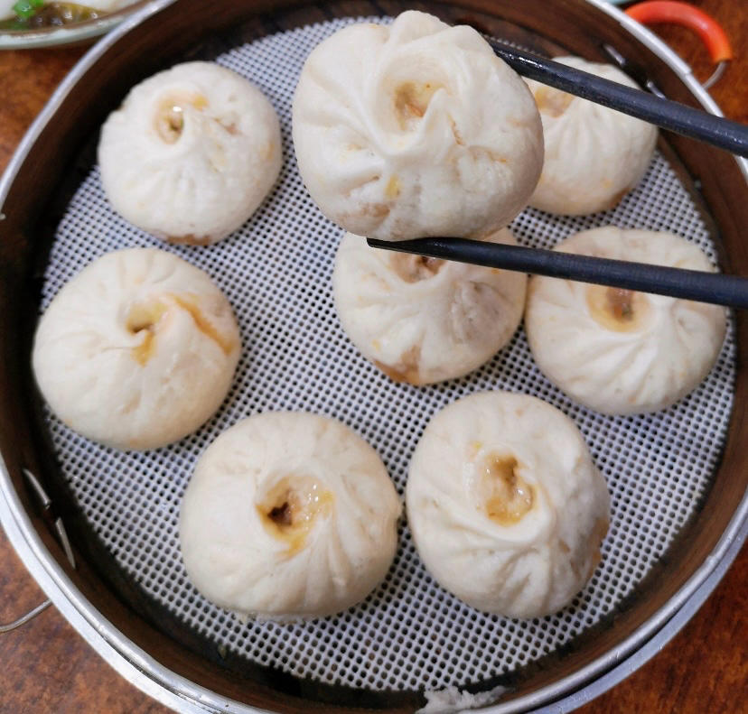 酱肉小笼包
