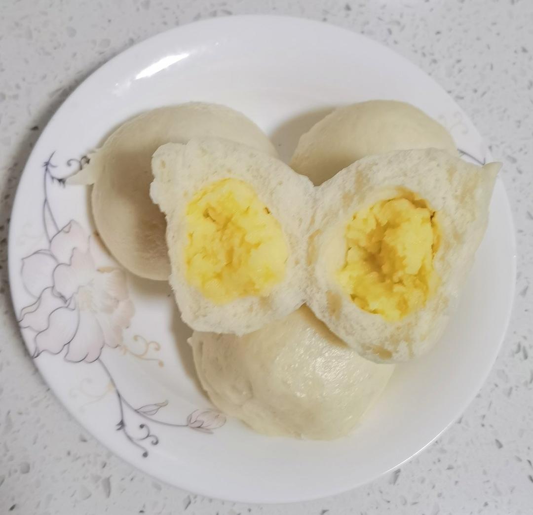 搞不定早餐？来做热气腾腾的奶黄包！