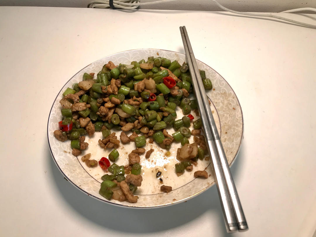 肉沫豆角下饭菜