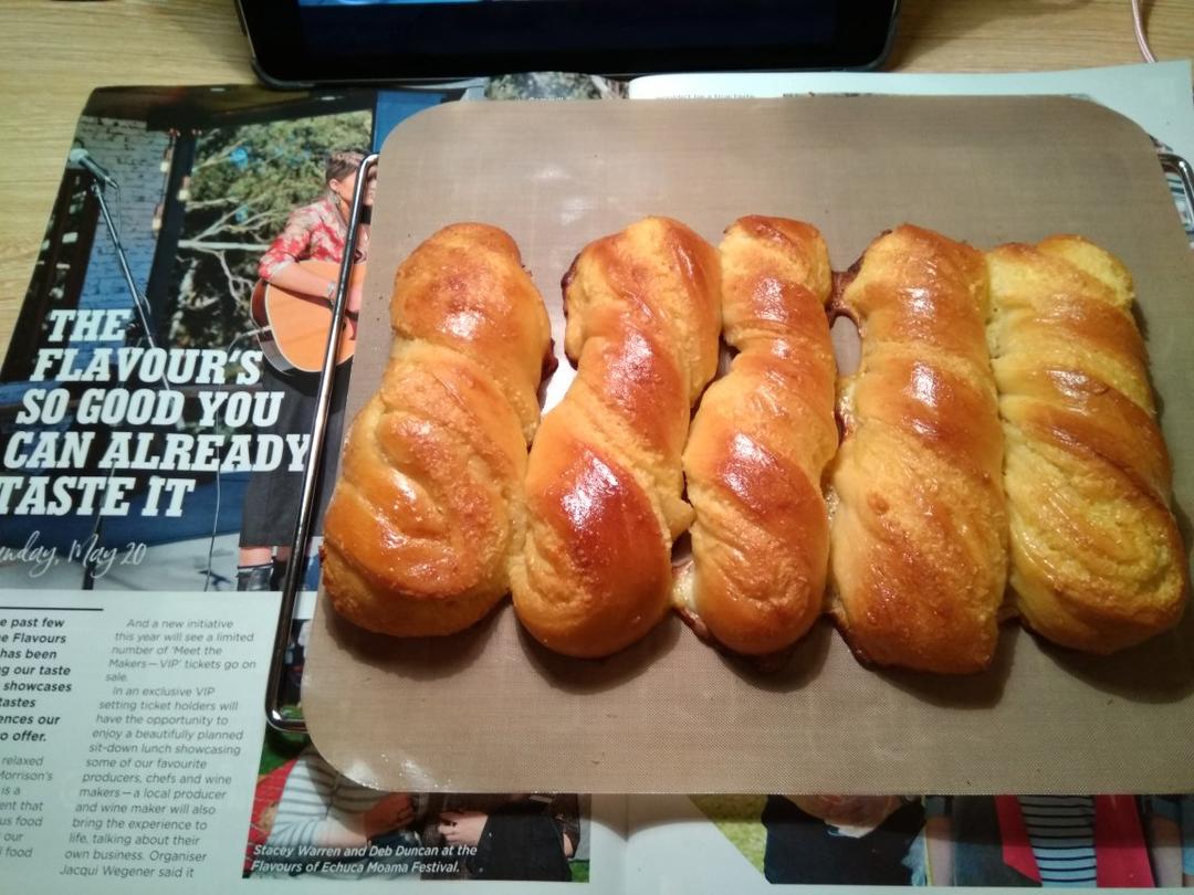 椰蓉面包棒 | 附自制椰蓉馅 两种整形方法