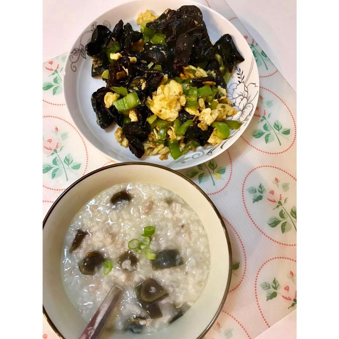 皮蛋瘦肉粥