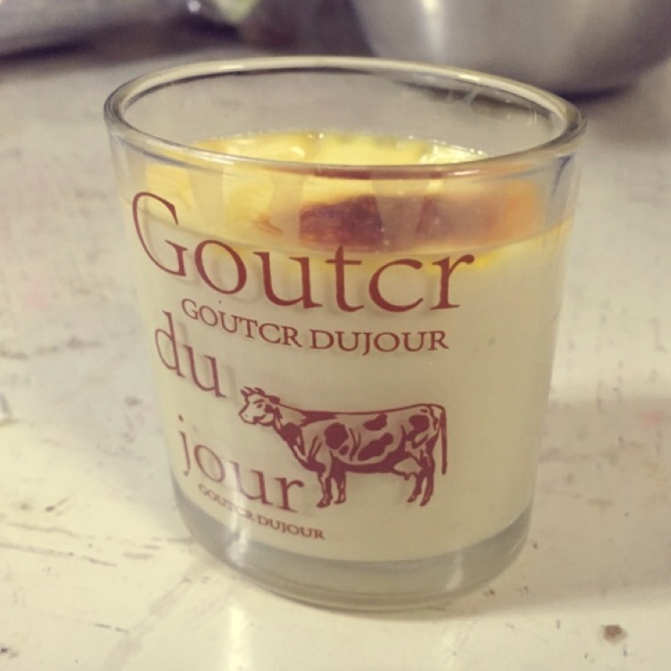 Crèmebrulée。法式烤布雷。焦糖布丁。