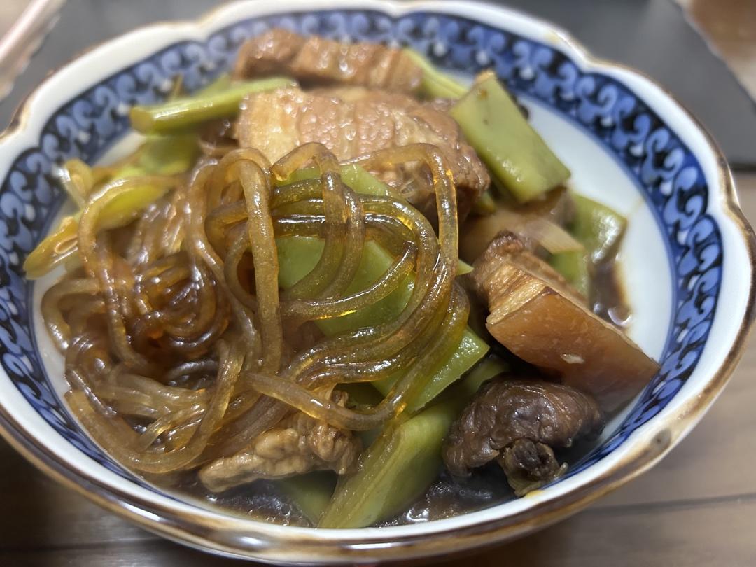 秋季美味紫扁豆烧五花肉