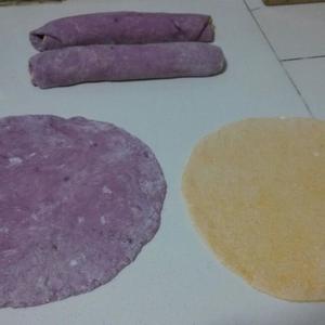 紫薯，南瓜双色花卷的做法 步骤3