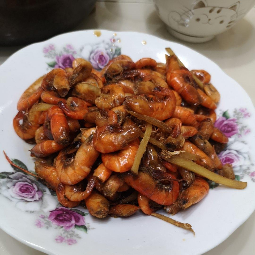 油爆河虾