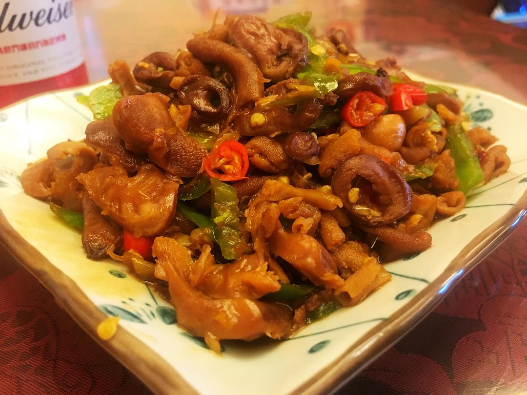 爆炒香辣鸡杂