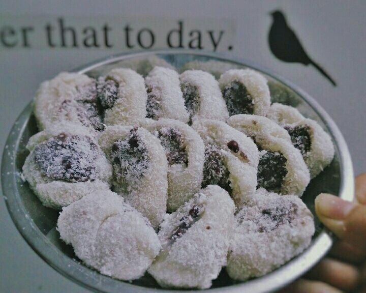 椰蓉豆沙糯米卷