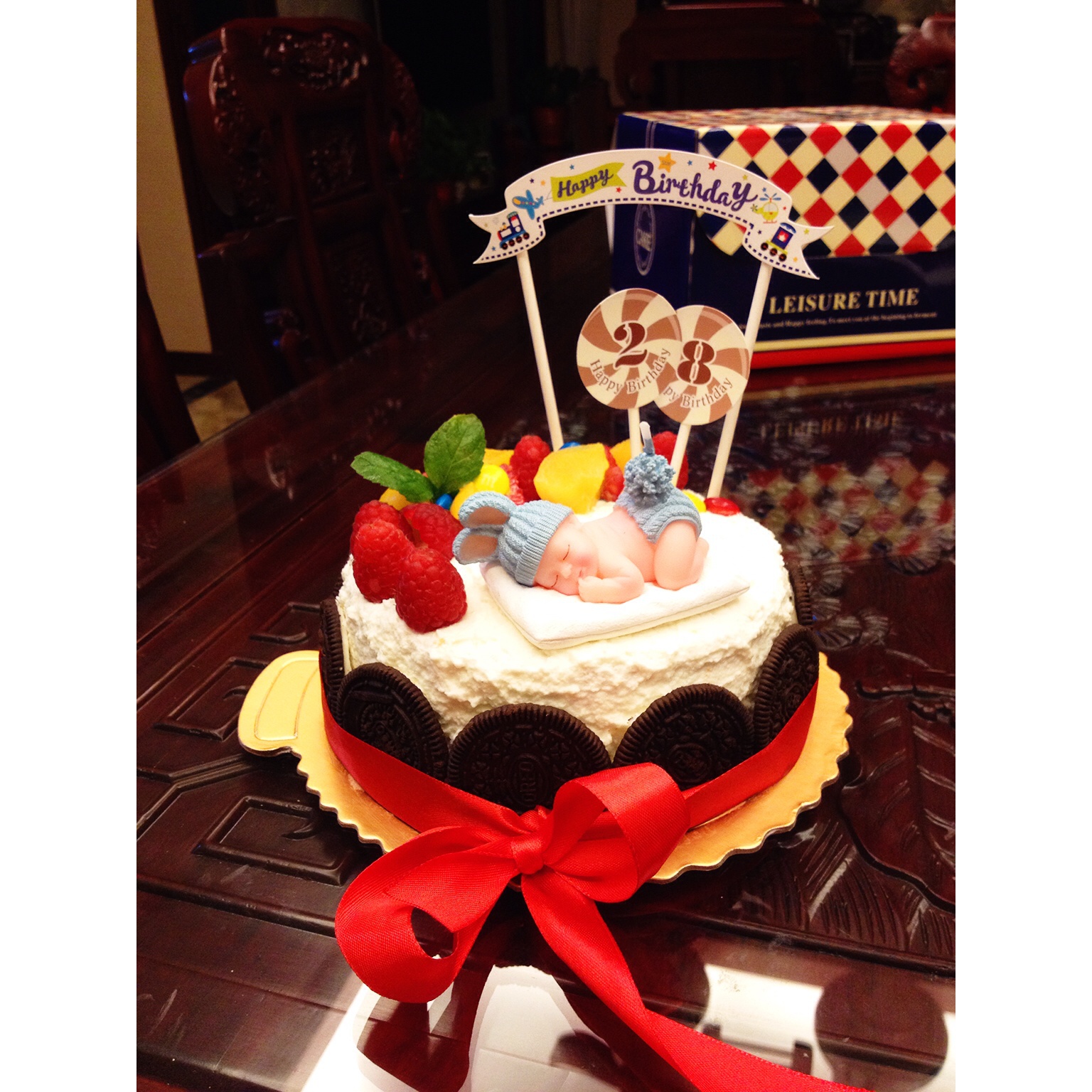 彩虹生日蛋糕