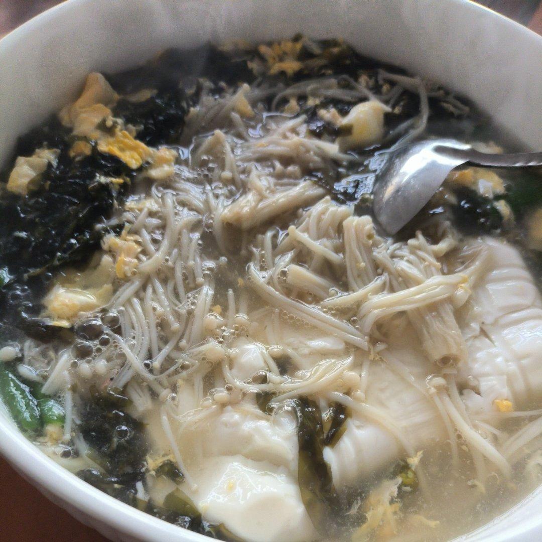 最鲜美好喝的「紫菜蛋花汤」