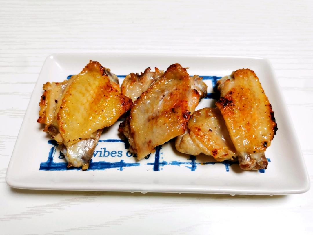 日式盐烤鸡翅（居酒屋烧鸟店最爱）烤鸡翅