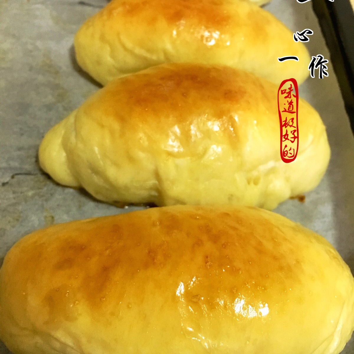 黄油面包卷