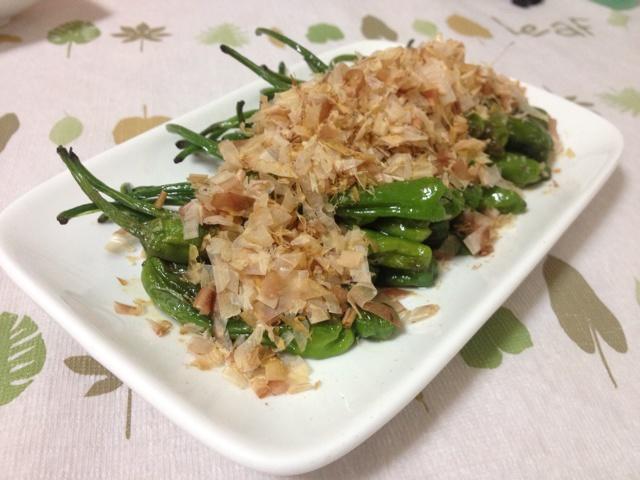 木鱼屑青椒的做法