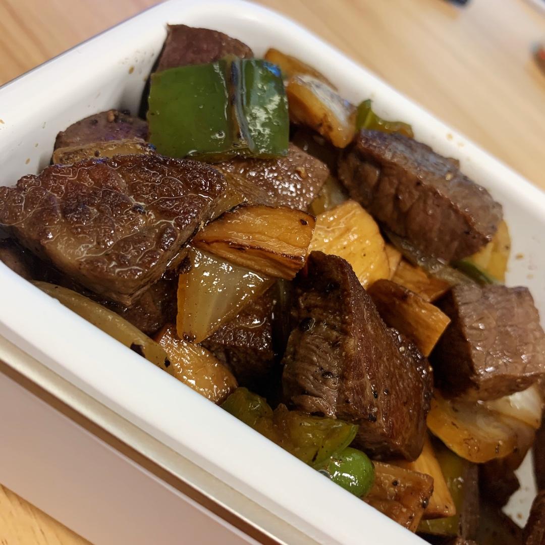黑胡椒杏鲍菇牛肉粒