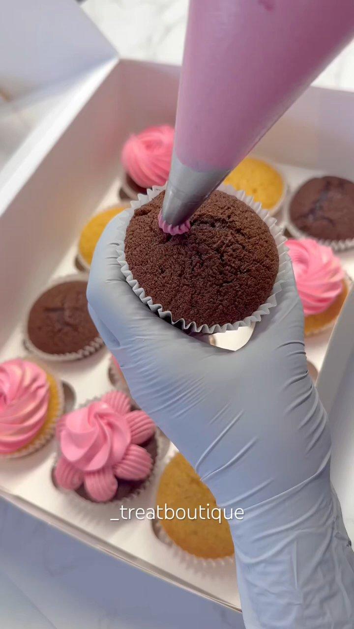 纸杯蛋糕装饰技巧分享