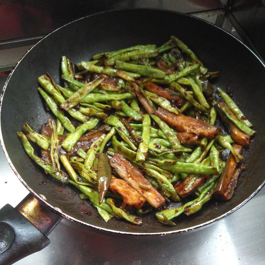 长豆角烧茄子