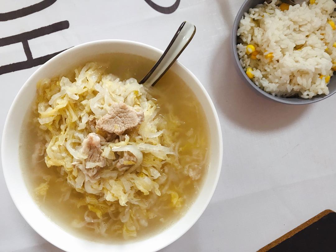 东北炖酸菜