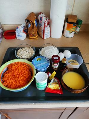 胡萝卜燕麦蛋糕carrot oat cake的做法 步骤1